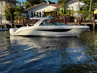 40' Sea Ray 2020 Yacht For Sale